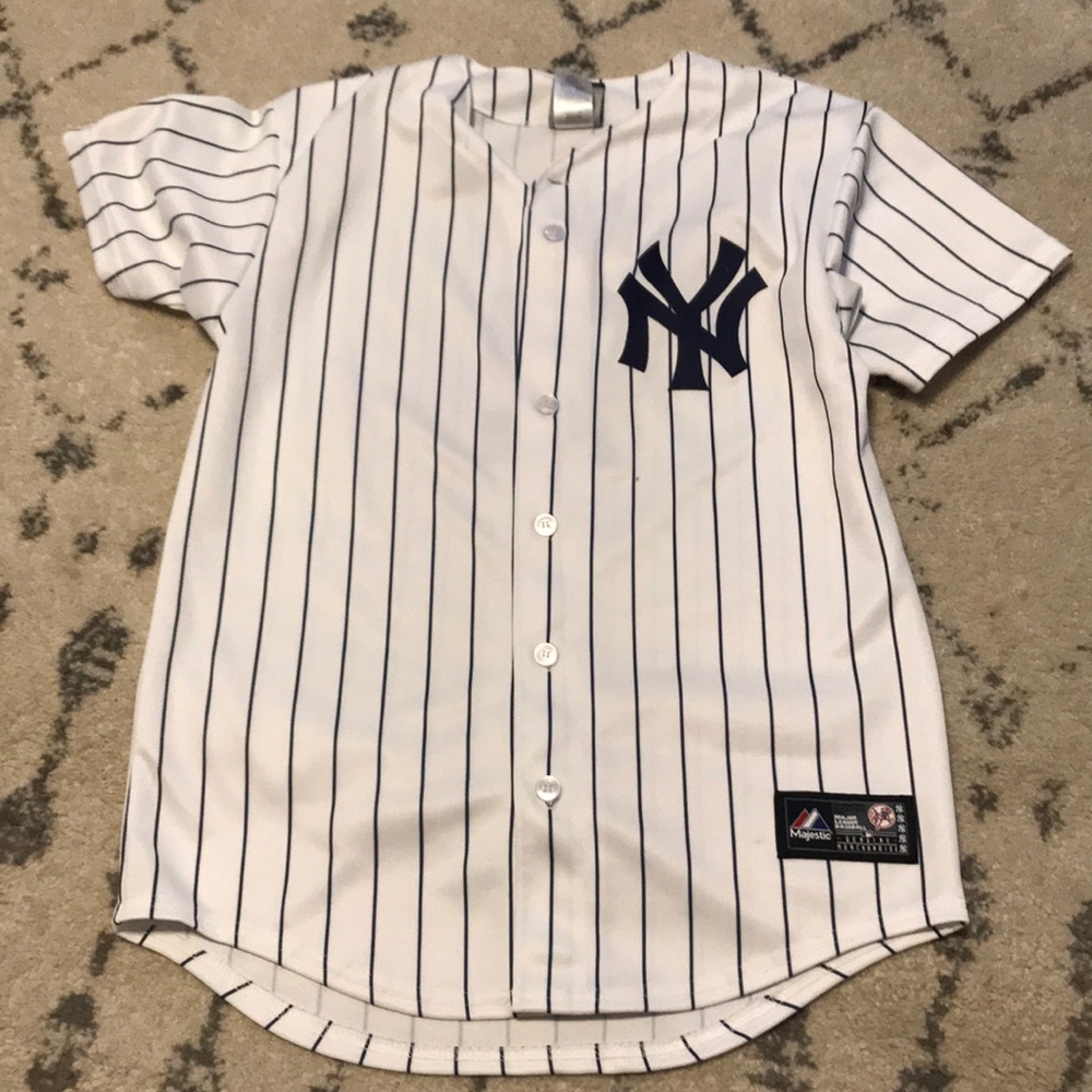 Derek Jeter Yankees Jersey